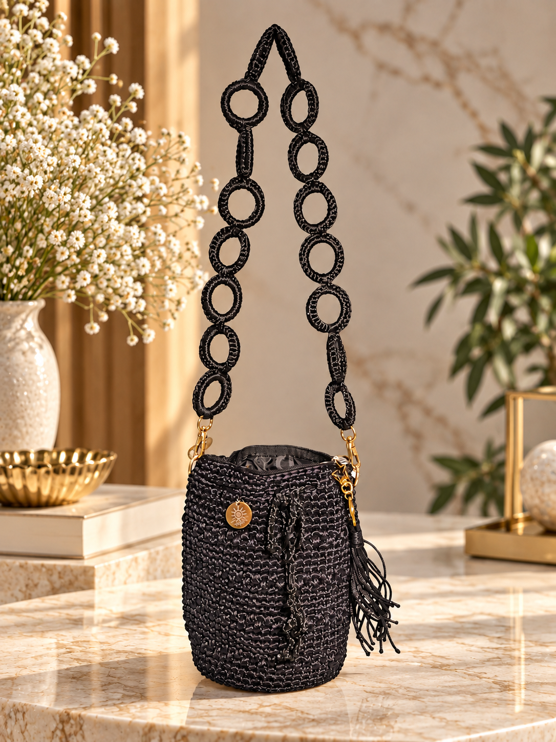Medium Bucket Silhouette Rattail Cord Bag / Zipper